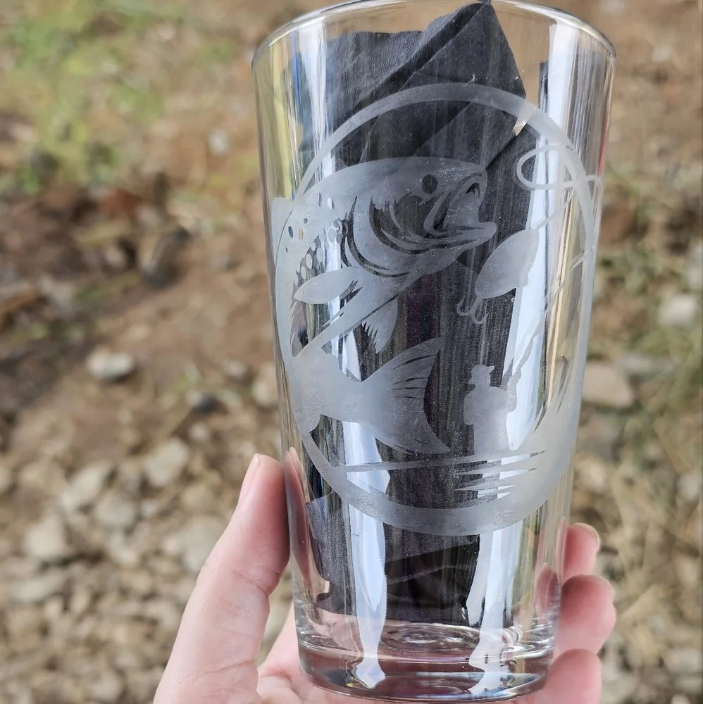 Hand Etched Fishing Beautiful Beacons Pint Glass